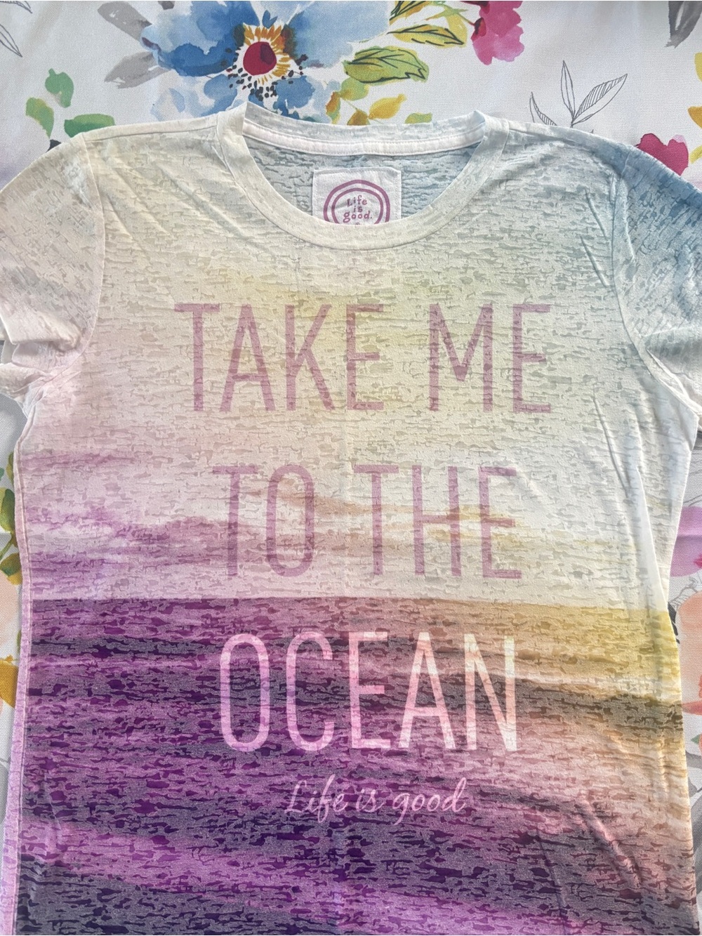 Life is Good - Women’s “Take Me To The Ocean” T-Shirt